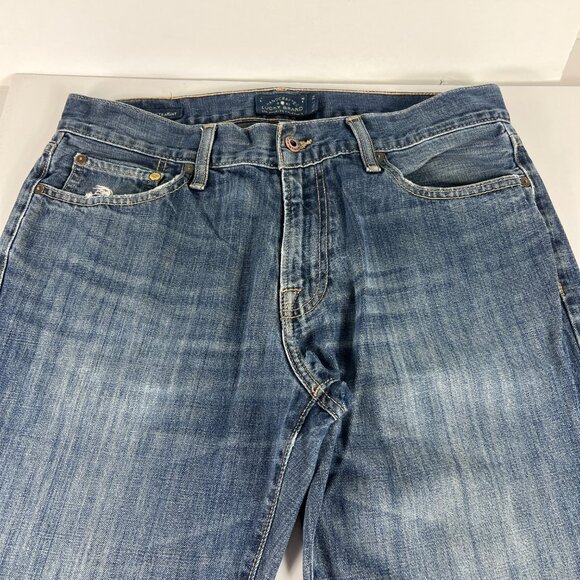 Lucky Brand Jeans Mens 33x31* 221 Straight Blue Faded Distressed Denim Tag 32x32 - Picture 2 of 16
